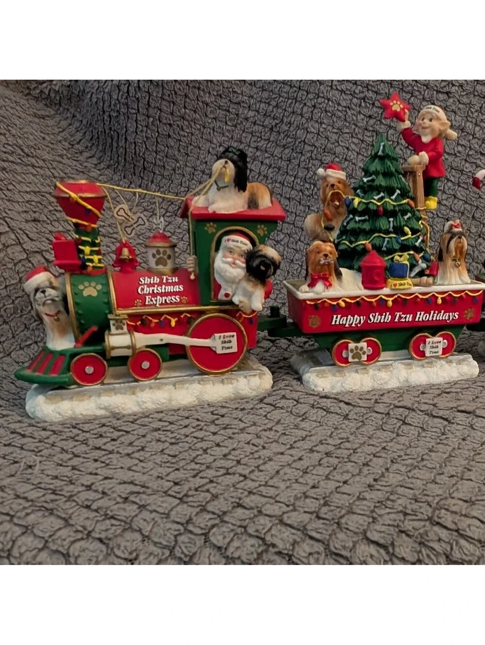 Danbury Mint Shih Tzu Christmas Express 7Piece Holiday Train Set Dog Collectible